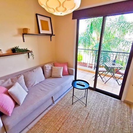 Sunny Pool Apartment 沃罗里尼 外观 照片