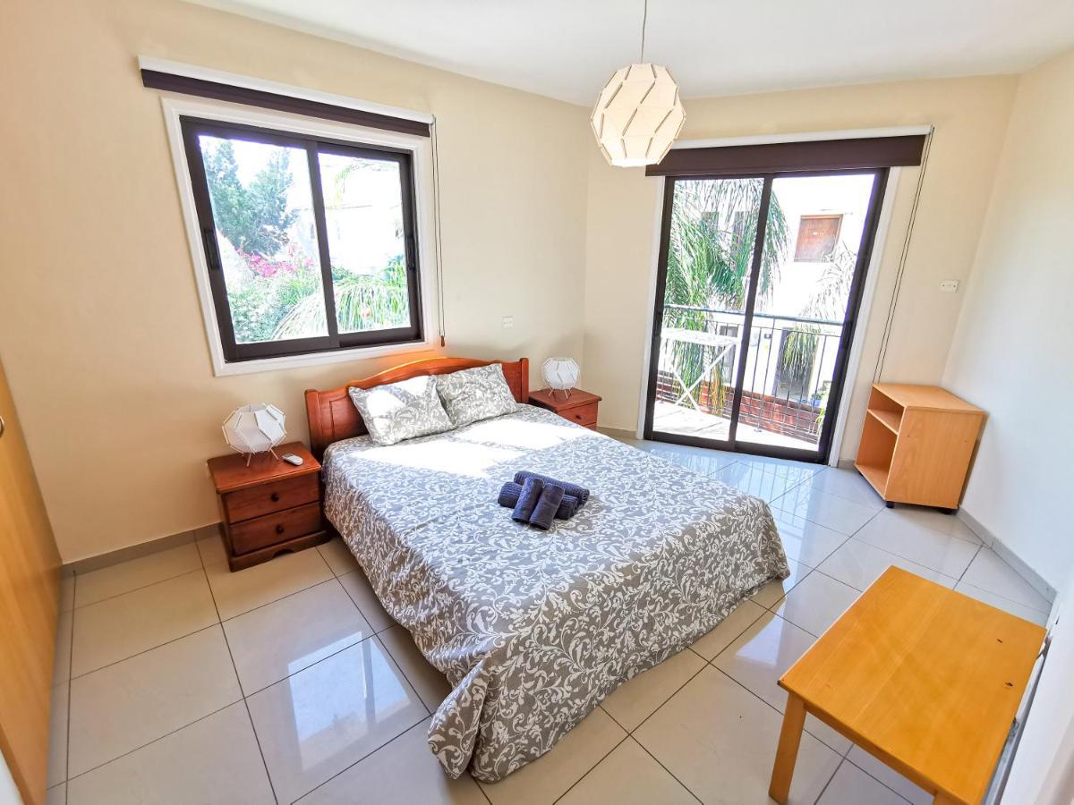 Sunny Pool Apartment 沃罗里尼 外观 照片