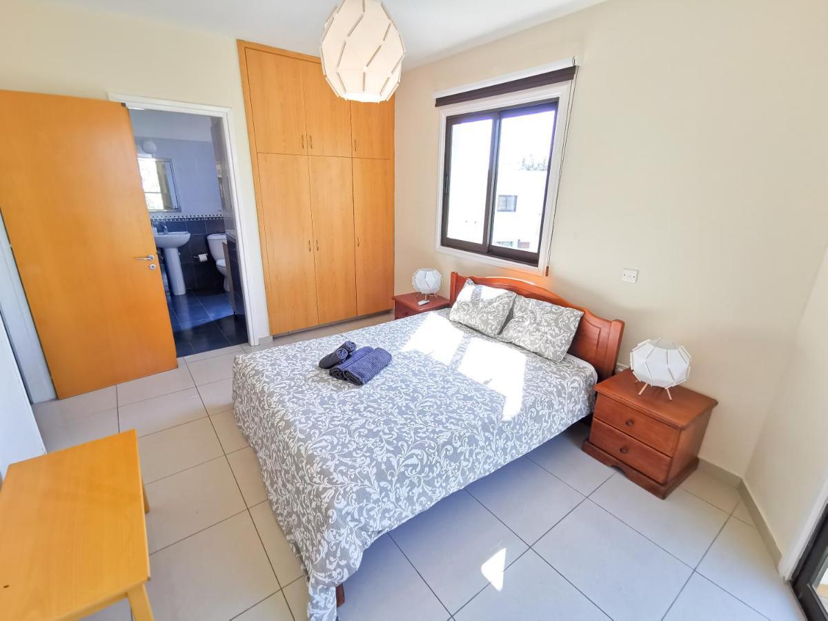 Sunny Pool Apartment 沃罗里尼 外观 照片