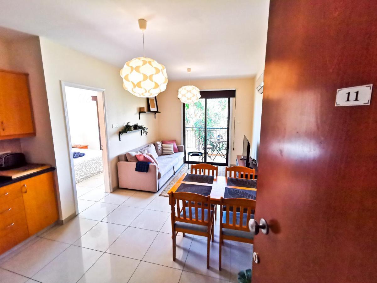 Sunny Pool Apartment 沃罗里尼 外观 照片